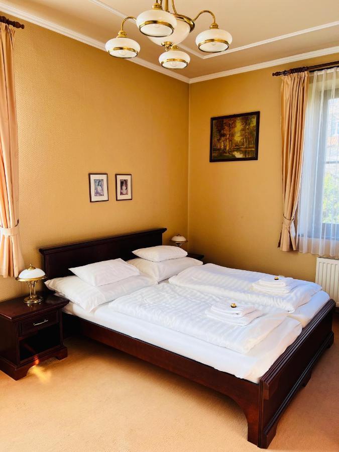 Penzion Villa Ancora Šumperk Buitenkant foto