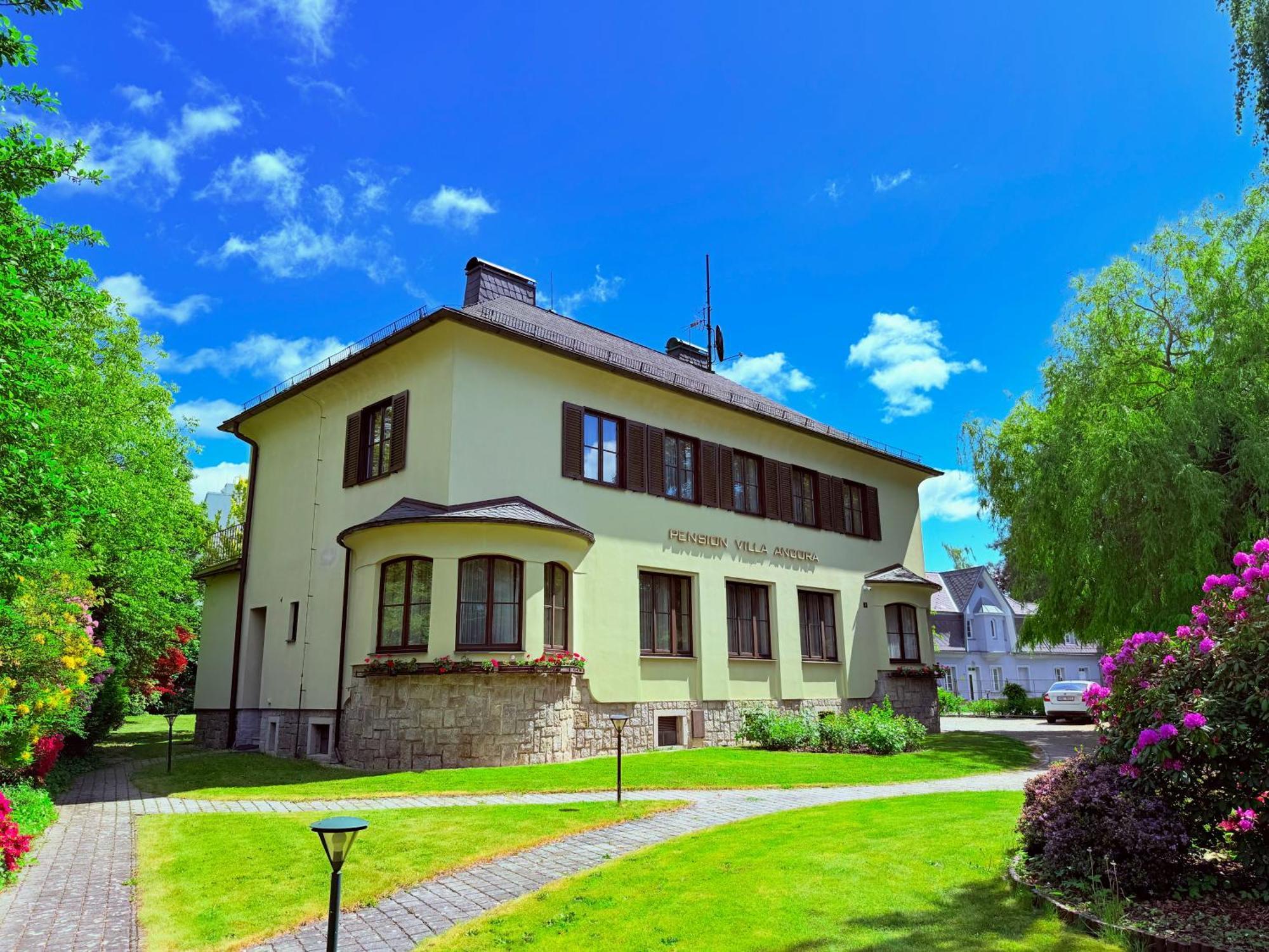 Penzion Villa Ancora Šumperk Buitenkant foto